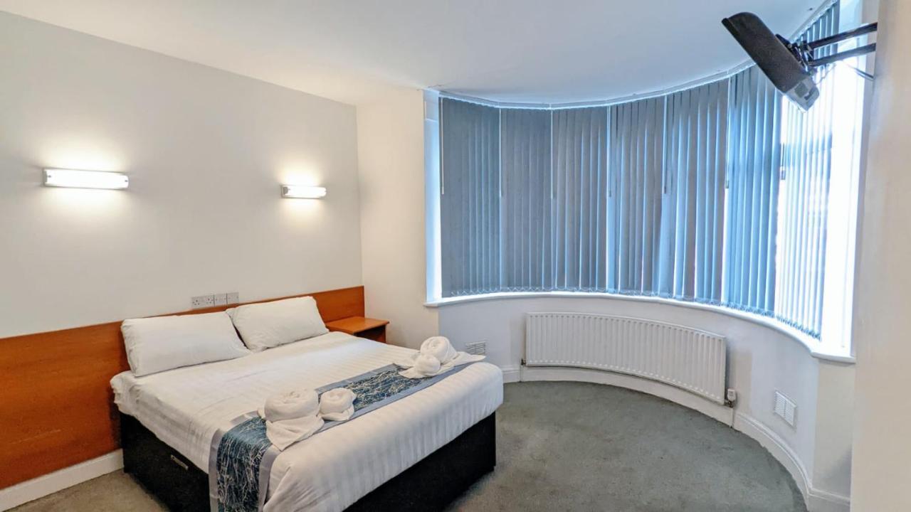 Sk Heathrow Hotel Hayes  Kültér fotó