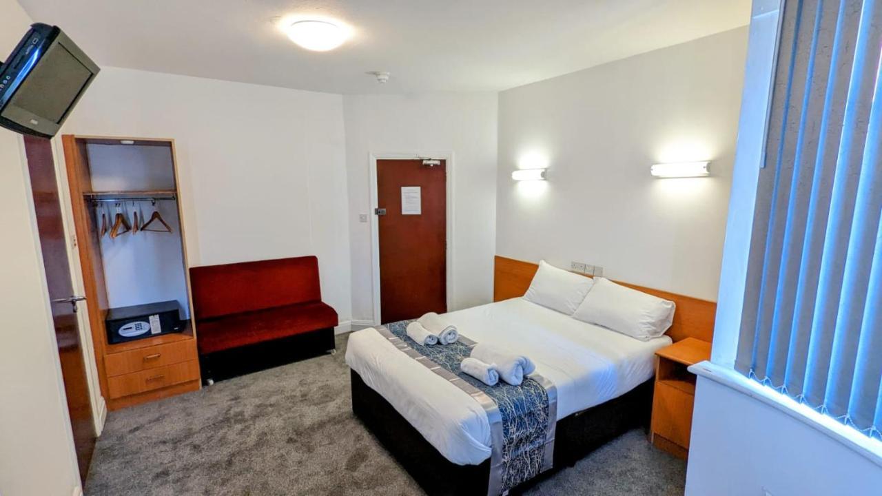 Sk Heathrow Hotel Hayes  Kültér fotó