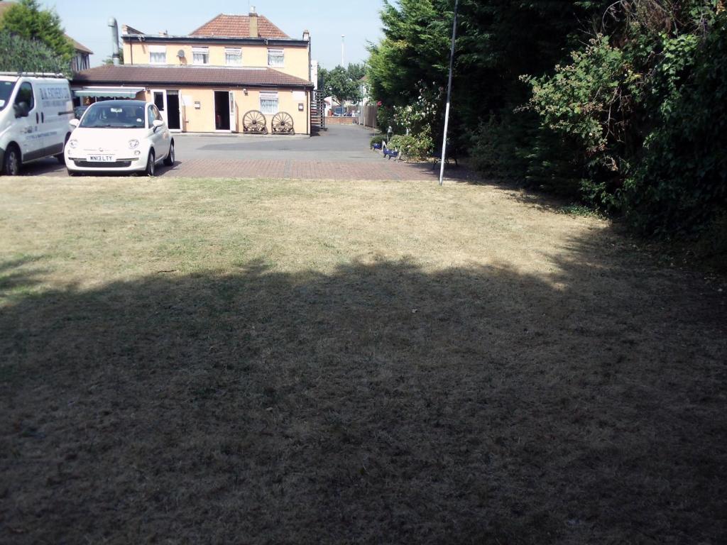 Sk Heathrow Hotel Hayes  Kültér fotó
