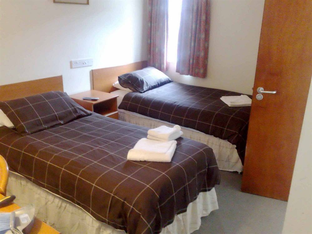 Sk Heathrow Hotel Hayes  Kültér fotó