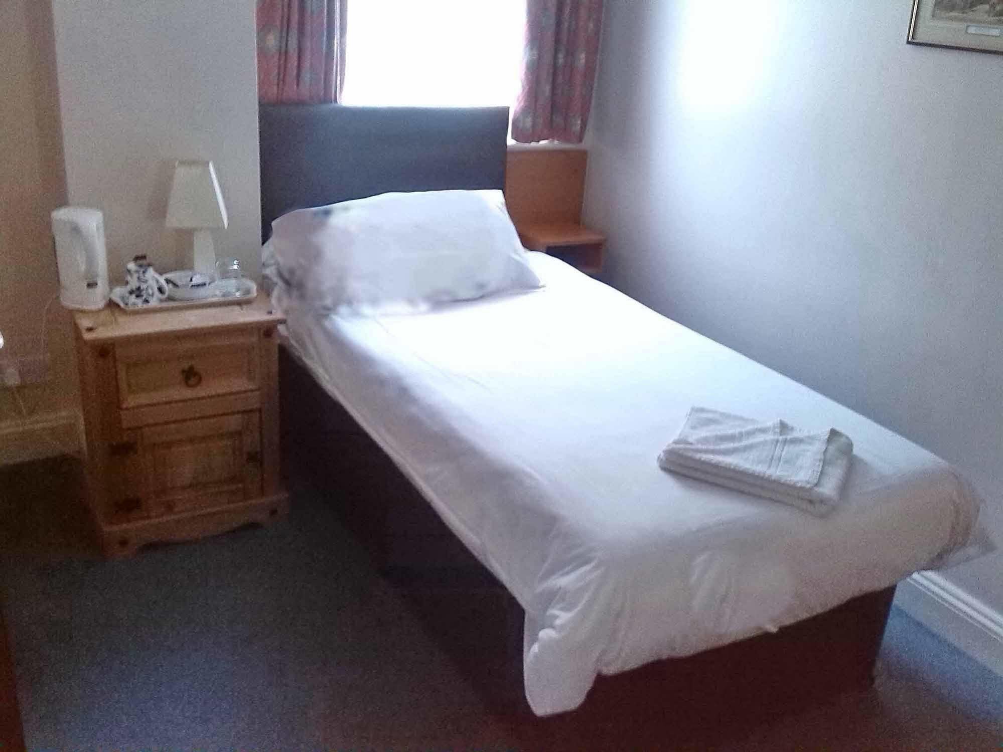 Sk Heathrow Hotel Hayes  Kültér fotó